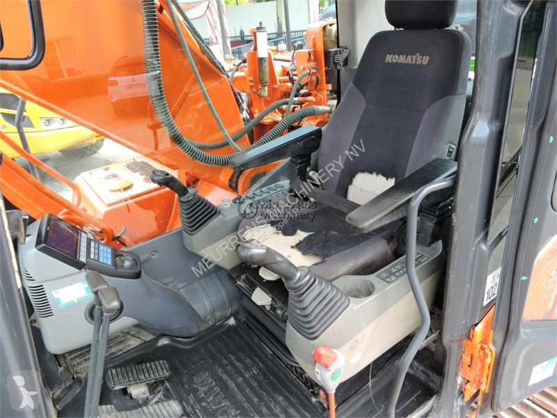 Escavatore Komatsu -10