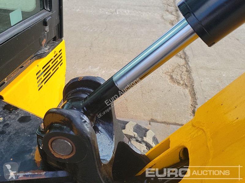 Skovel JCB 16C-1