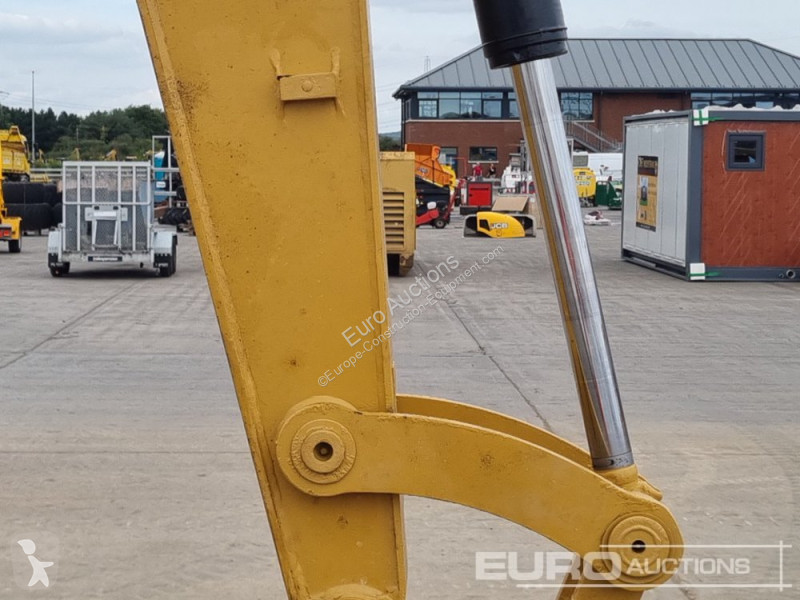 Escavatore Caterpillar C