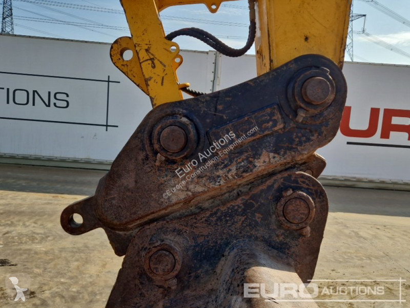جرافة JCB 220X LC