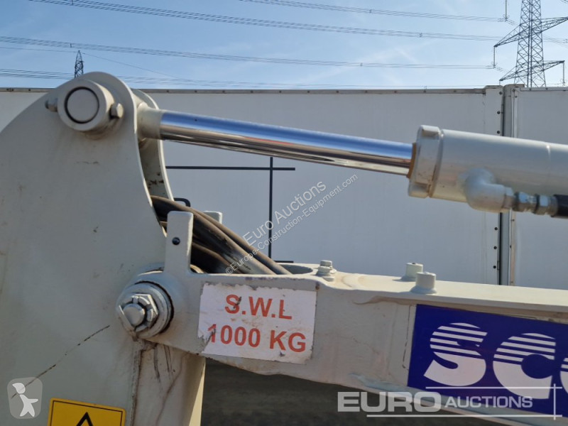 Escavadora Takeuchi TB216