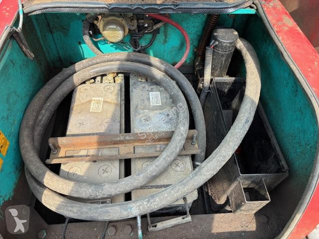 Escavadora Kobelco 210LC-6E