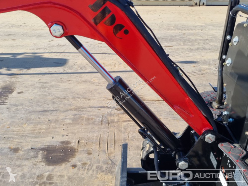 Escavadora JPC HT12