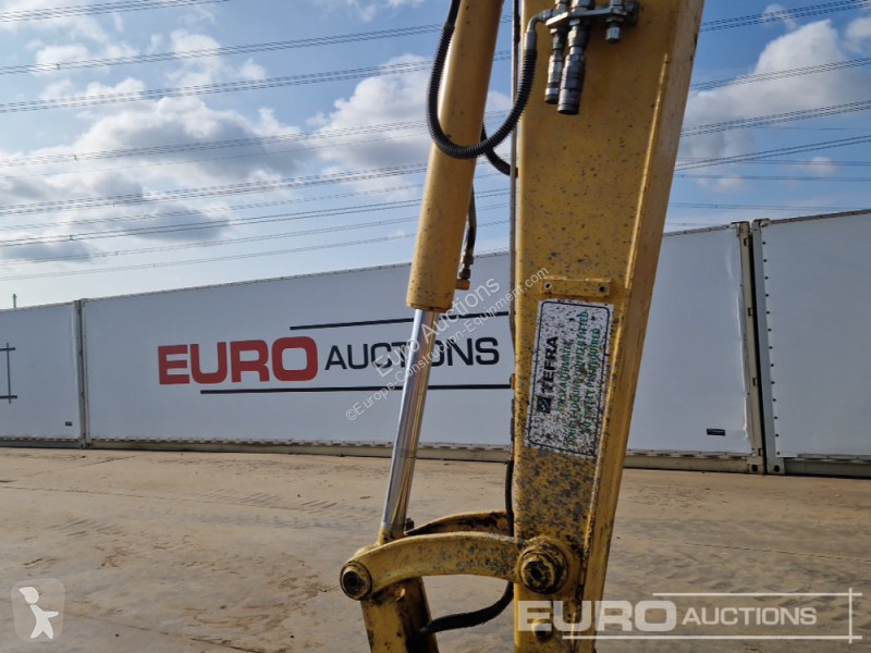 Escavatore Komatsu PC80MR-5