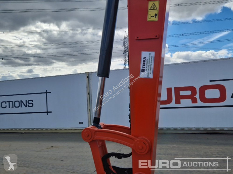 Escavatore Kubota KX080-4A