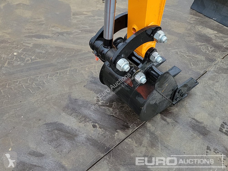 Escavadora JPC HT12