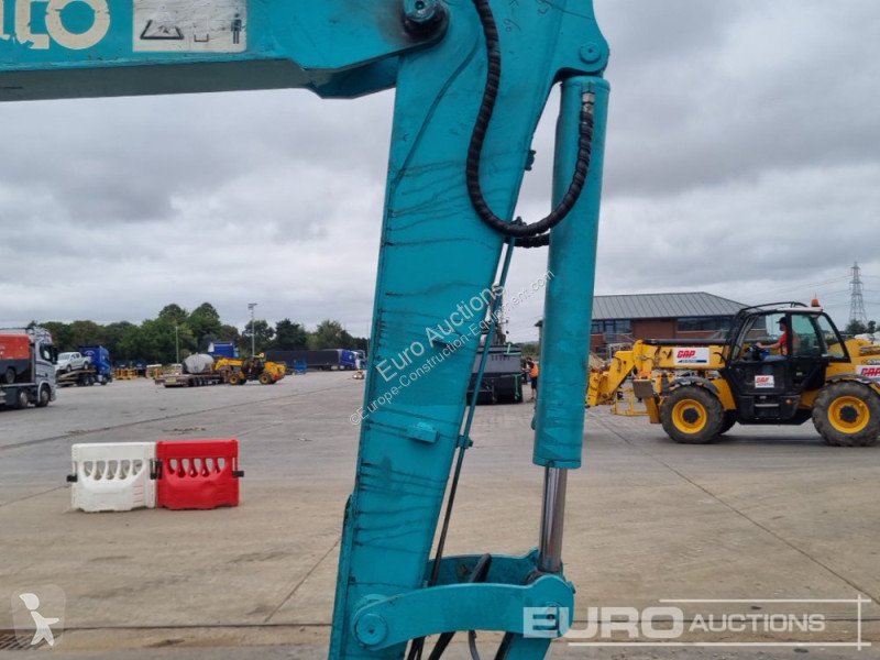 Escavadora Kobelco -C