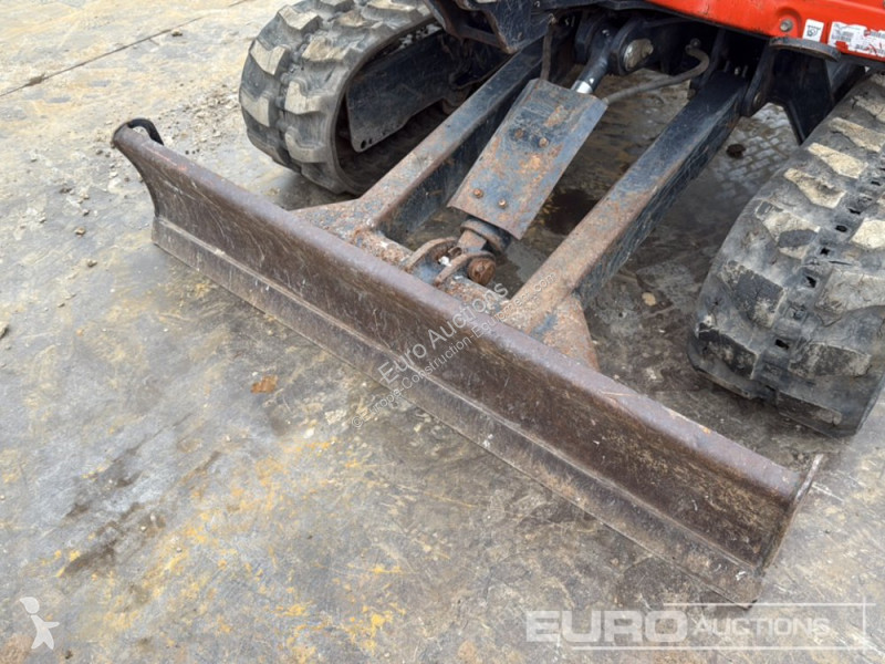 جرافة Kubota U27-4