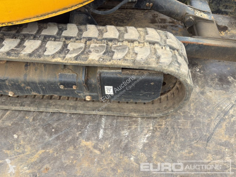 Excavator JCB L