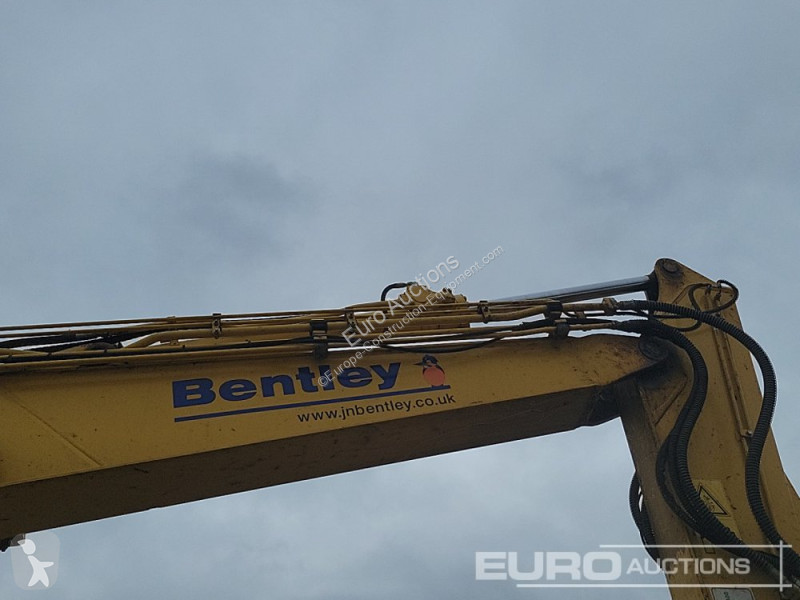 Escavatore Komatsu PC138US-11