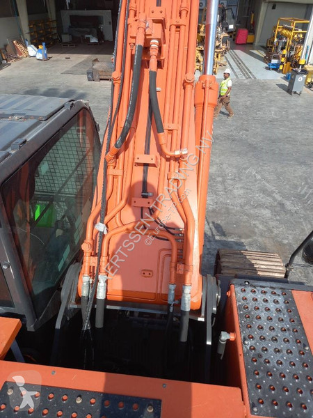 Excavadora Hitachi H-5G (Abu Dhabi)