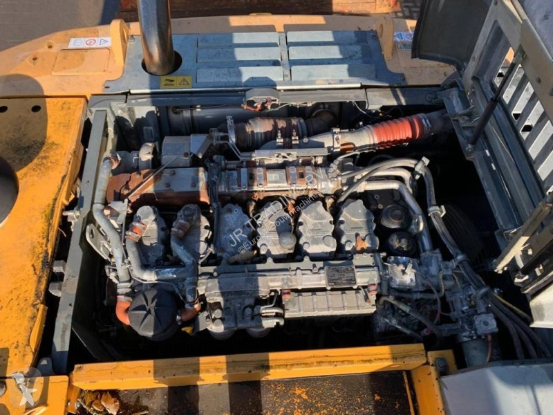 Excavadora Liebherr LC