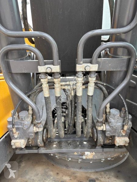 Graafmachine Volvo EC 220 EL (new undercarriage)