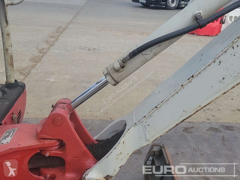 Graafmachine Takeuchi TB216