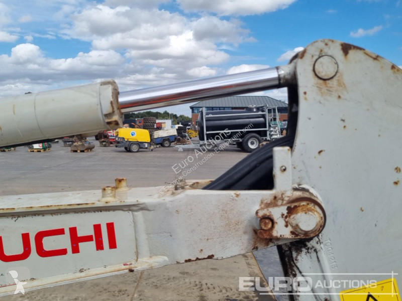 Graafmachine Takeuchi TB216