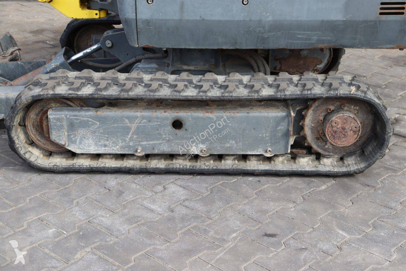 Escavadora Neuson 1404