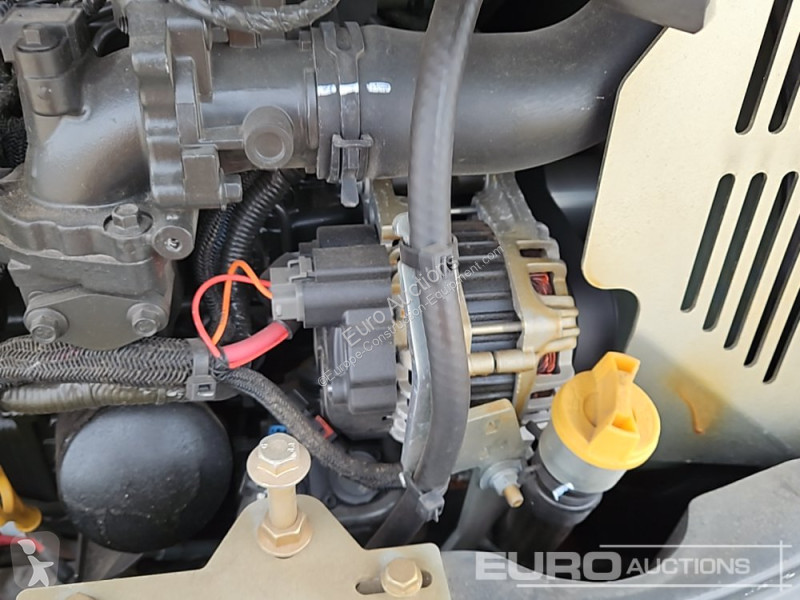 Lopatový nakládač Bobcat E55