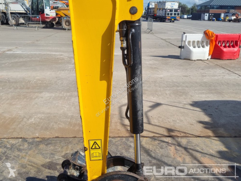 Excavator JCB 16C-1
