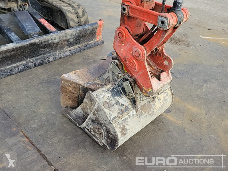 Escavatore Kubota U27-4