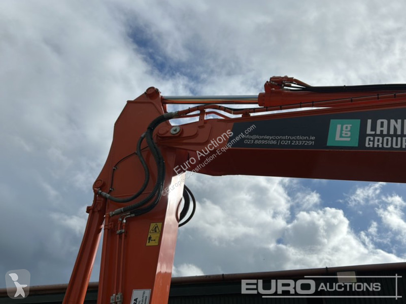 Excavadora Hitachi -7