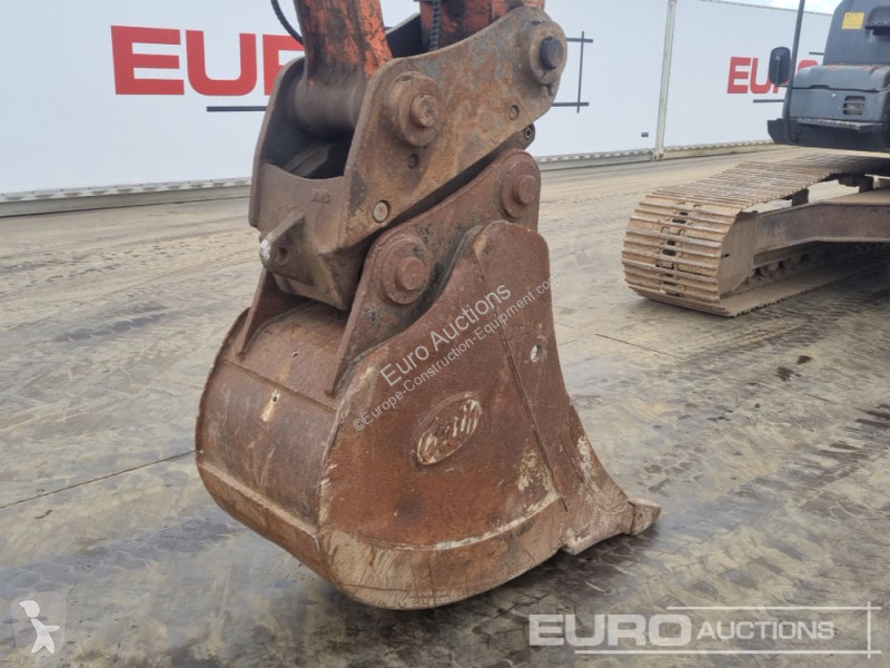 Escavatore Hitachi ZX210LC-3