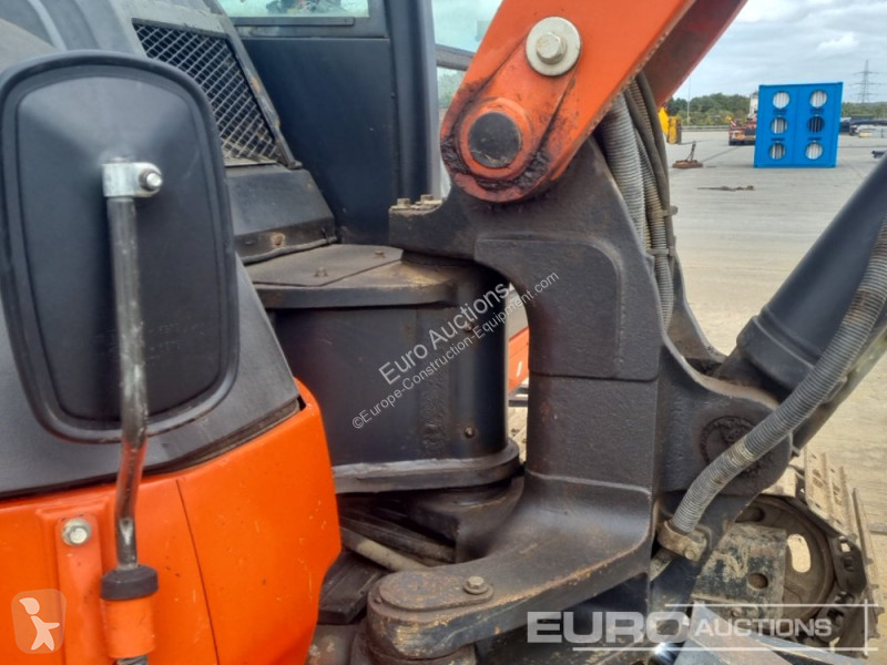 Escavatore Kubota KX080-4