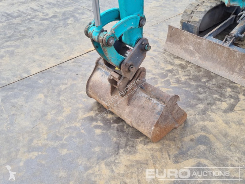 Escavadora Kobelco SK17SR-3E