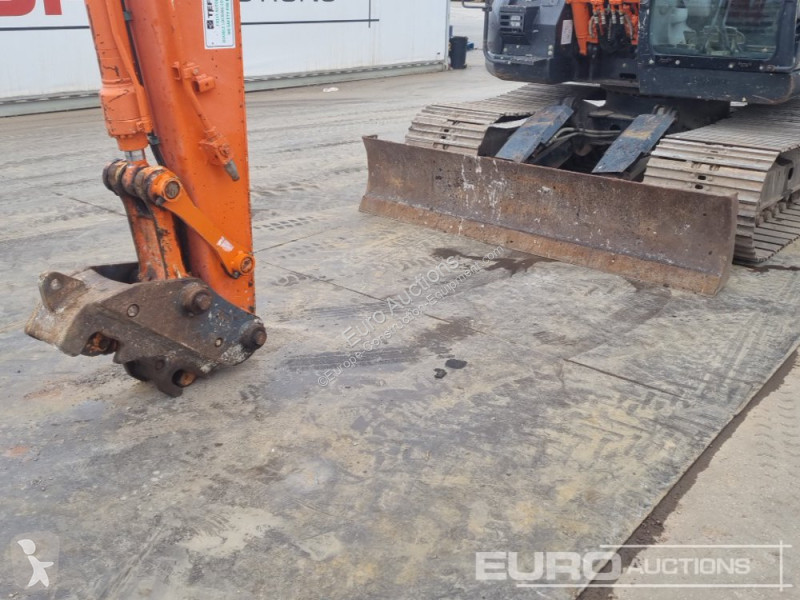 Excavadora Hitachi -6
