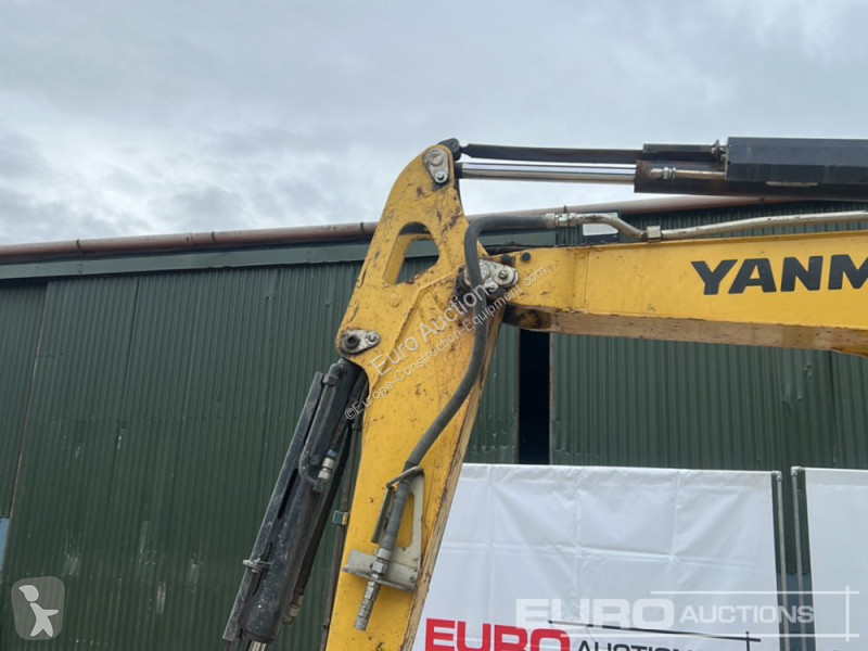 Escavatore Yanmar VI050-6B