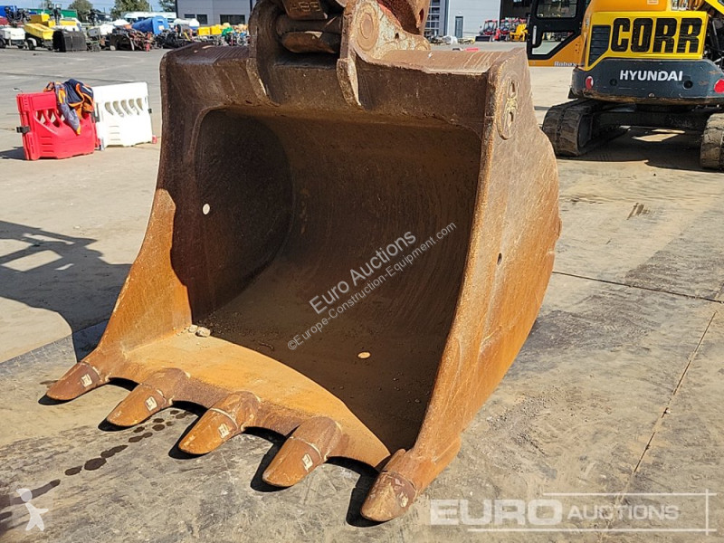 Escavatore Komatsu PC490LC-11