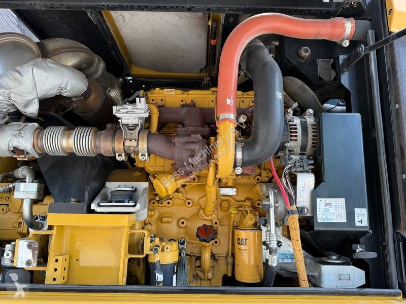 Excavator Caterpillar F