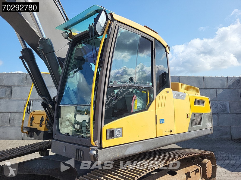Excavadora Volvo EC250 L