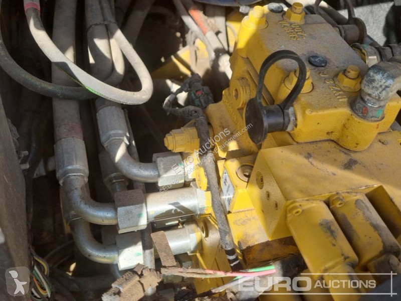 Skovl Caterpillar R