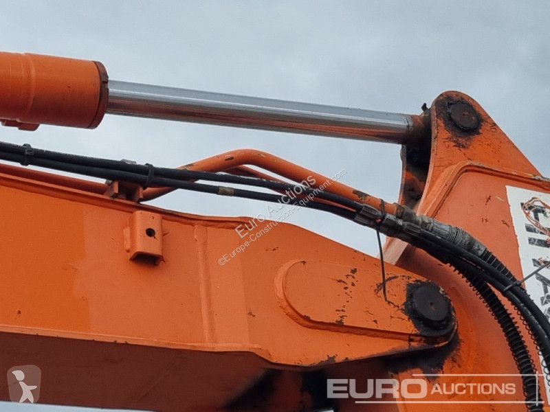 Lopatový nakládač Hitachi B-5A
