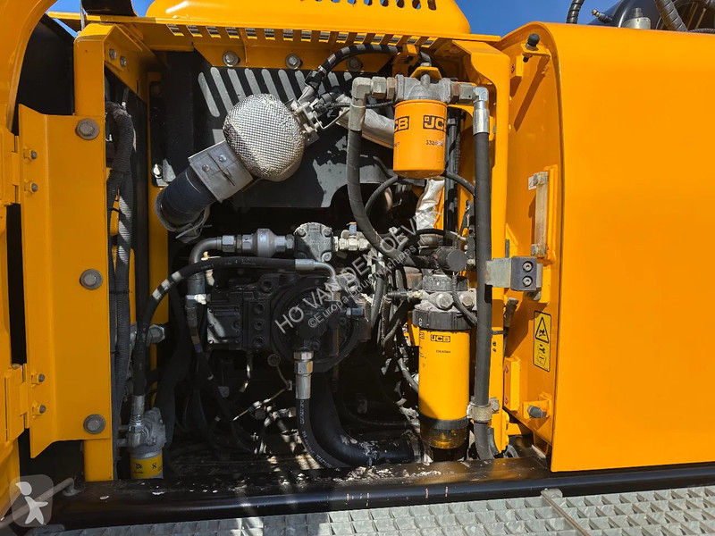 Graafmachine JCB plus