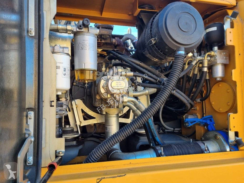 Lopatový nakládač Liebherr A 918