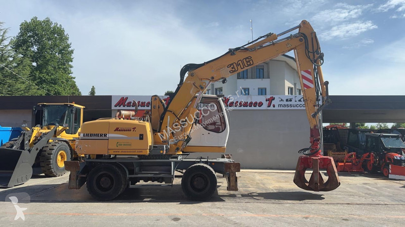 جرافة Liebherr