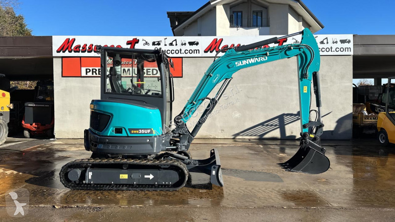 Koparka Sunward SWE35UF