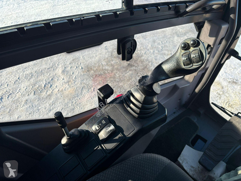 Rýpadlo Volvo E TILTROTATOR / AC / CENTRAL...