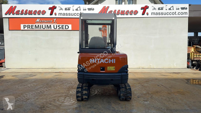 Rýpadlo Hitachi CLR
