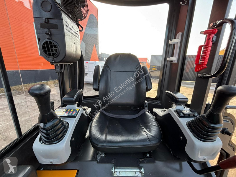 Rýpadlo  EC18 2 BUCKETS / TILT