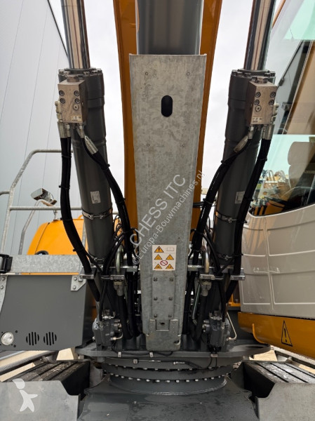 Rýpadlo Liebherr LH 40 M - LH 40 - LH40
