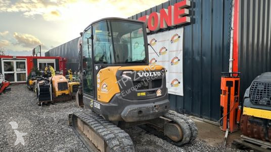 Rýpadlo Volvo ecr50 d à 31900 euros ht