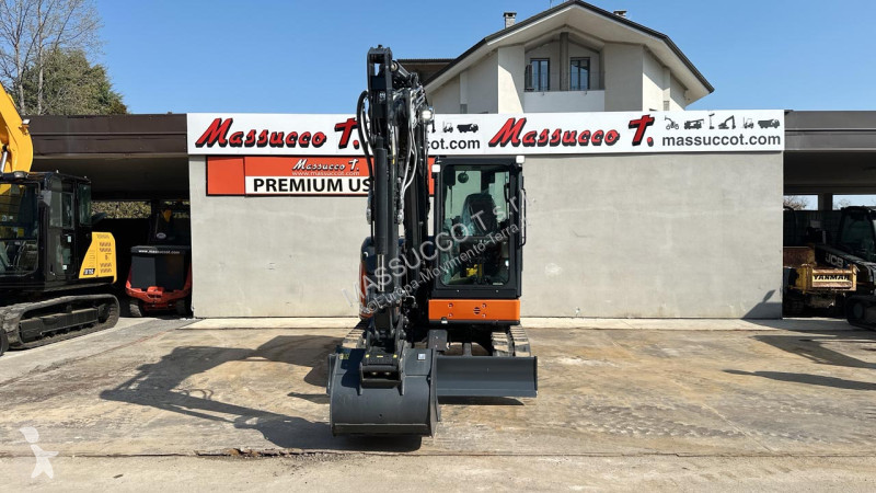Rýpadlo Hitachi ZX63U