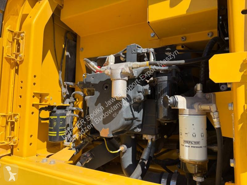 Lopatový nakládač Komatsu PC290LC-11E0