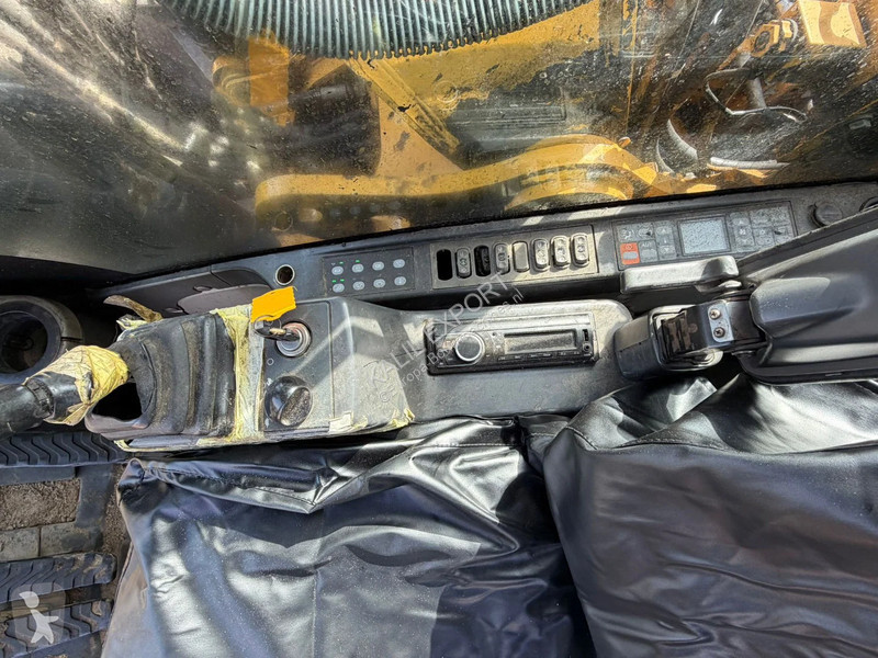 جرافة Caterpillar Track Excavator 22.9T Hammer...