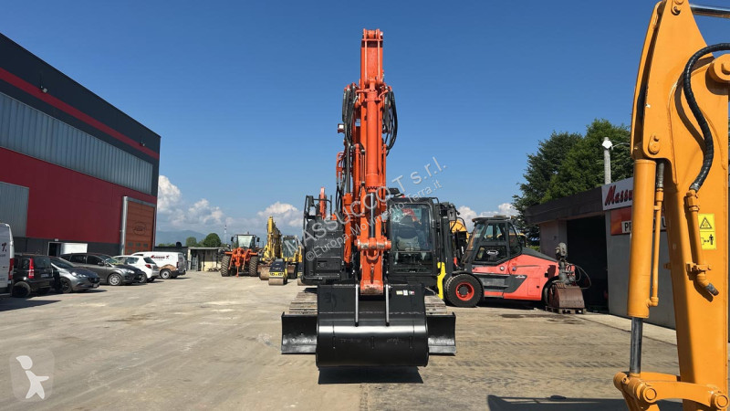 Rýpadlo Hitachi