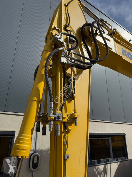 جرافة Komatsu 220-7 - 220 - 200 -