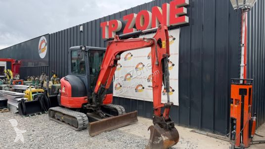 Rýpadlo Kubota u36-4 cabine à 27 900 € ht