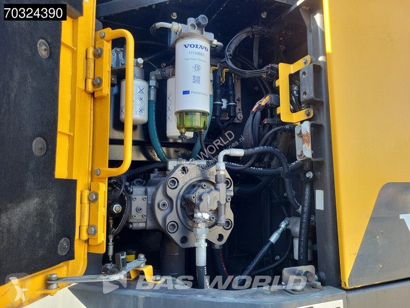 Lopatový nakládač Volvo ECR235 E L Tiltrotator...